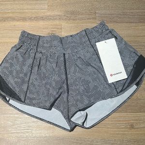 Lululemon Hotty Hot Short Size 6